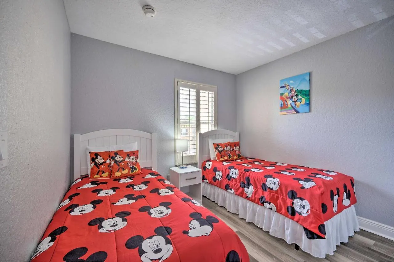 別荘 Sunny Resort Townhome About 9 Mi To Disney World! ダベンポート